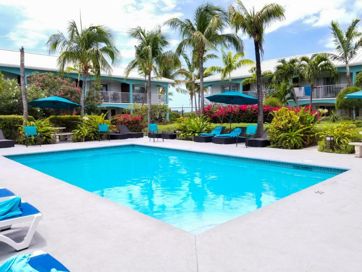 Island Club Turks & Grace Bay Place Exterior photo